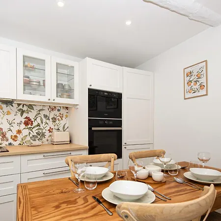 Holiday home Maison Vieux Chateau - Vue Mer Imprenable - Menton Vieille Ville Menton